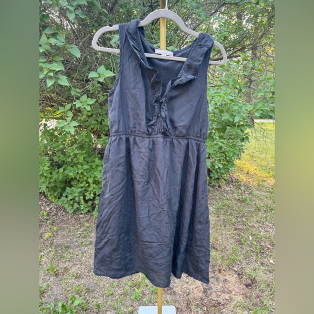 Miss Closet 100% silk Charcoal v neck ruffle dress sz Medium